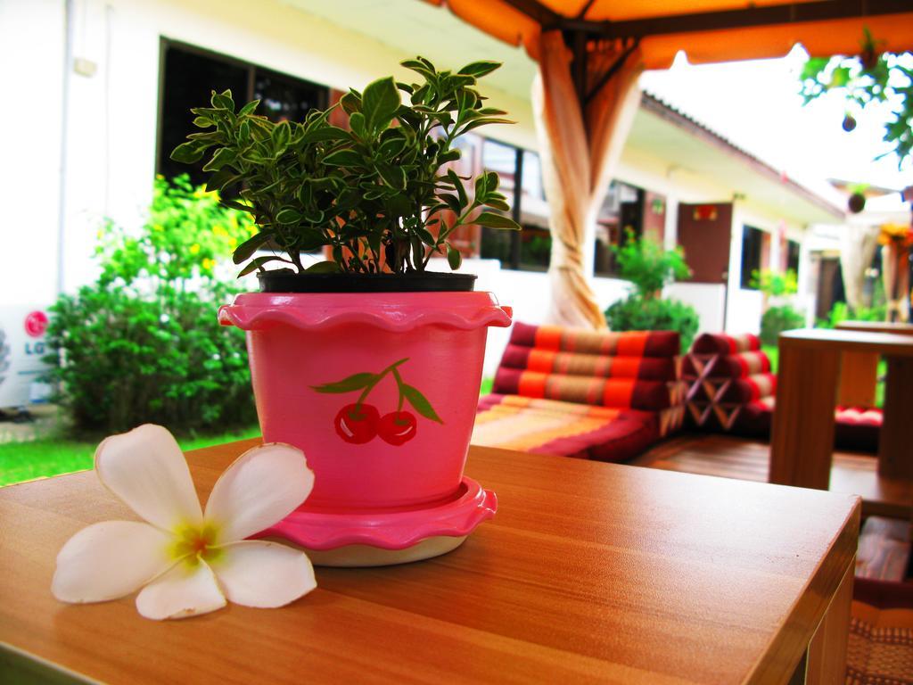 Cshouse Hotel Chiang Mai Exterior photo